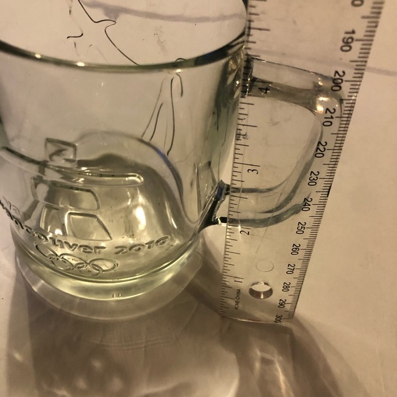 2010 Vancouver Olympics Etched Glass Clear Mug - Picture 8 of 10
